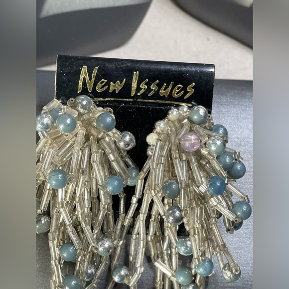 Vintage Multi bead Fireworks Clip On 3” Statement Earrings On Original Card NOS - Picture 2 of 9